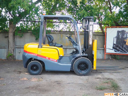 Бензиновый вилочный погрузчик MITSUBI FG30T