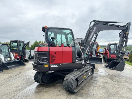Мини экскаватор QUADTRAC EX60