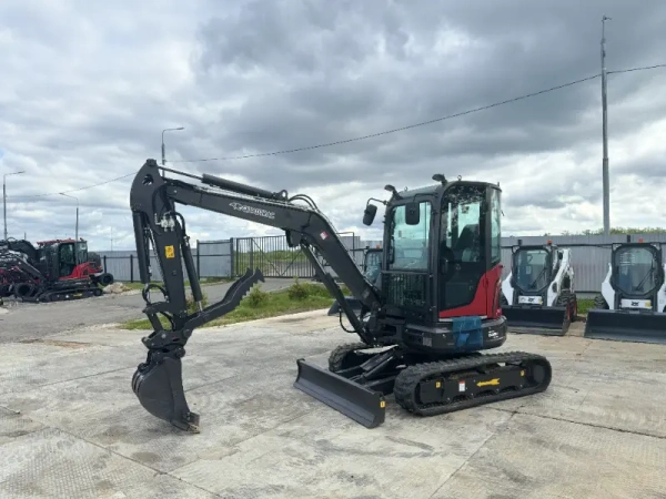 Мини экскаватор QUADTRAC EX40 PRO