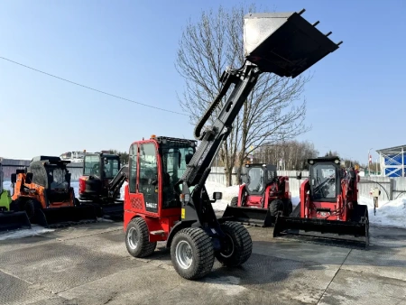 Электрический погрузчик QUADTRAC EcoMax25T